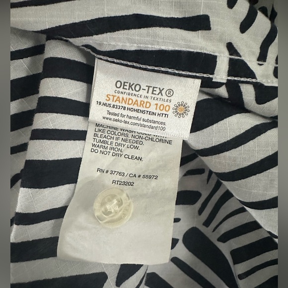 Patterned shirt - medium - Picture 3 of 3